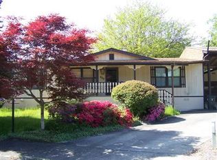 409 Bayard Dr, Grants Pass, OR 97527