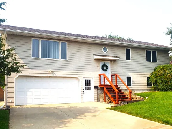 105 N 4th St, Fort Pierre, SD 57532
