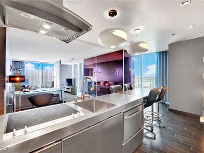 4381 W Flamingo Rd #1901, Las Vegas, NV, 89103