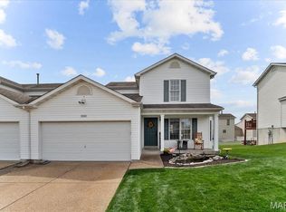 1082 Chesterfield Dr, Wentzville, MO 63385