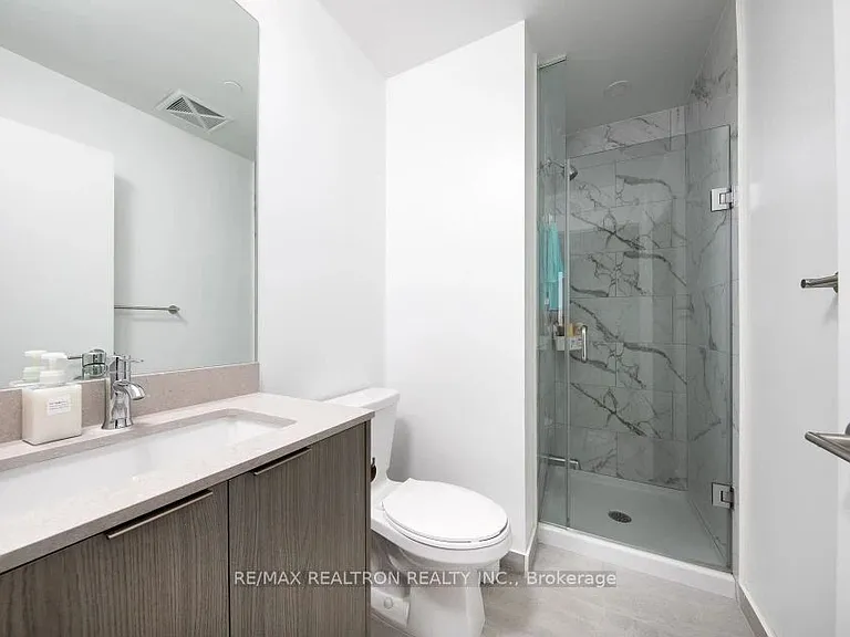 38 Forest Manor Rd #1307 — Photo 11