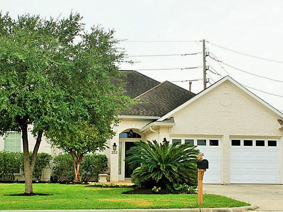 2nd image of 252 Lake Estates Dr