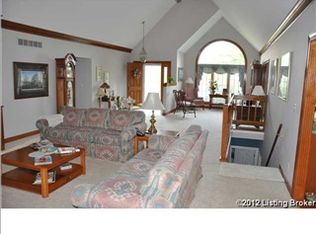 616 Lake Sterling Rd, Louisville, KY 40223