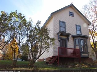 56 Neal St, Gardiner, ME 04345