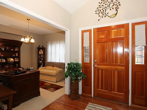 2nd image of 4308 Wellington Dr