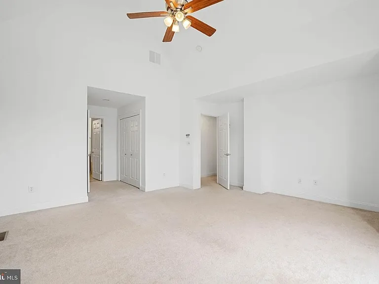146 Christina Landing Dr — Photo 11