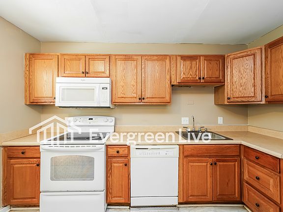 5th image of 10698 Chelmsford Rd