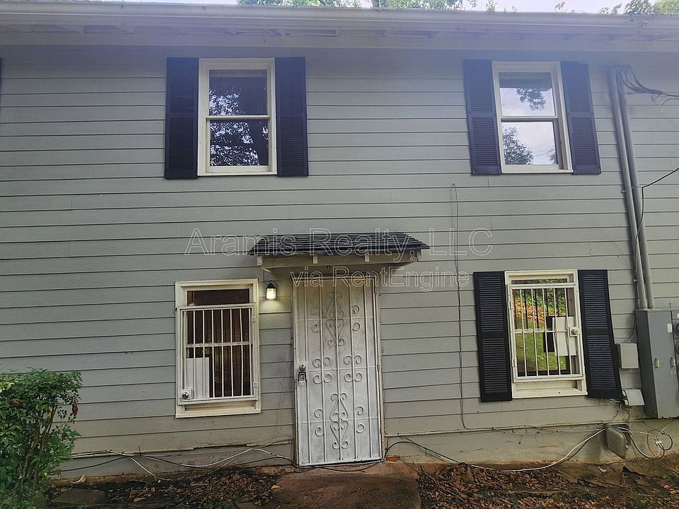 1st image of 2284 Alvin Dr NW #D-1