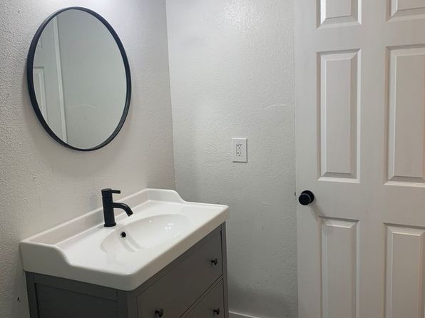 4900 Dover Cir #4902