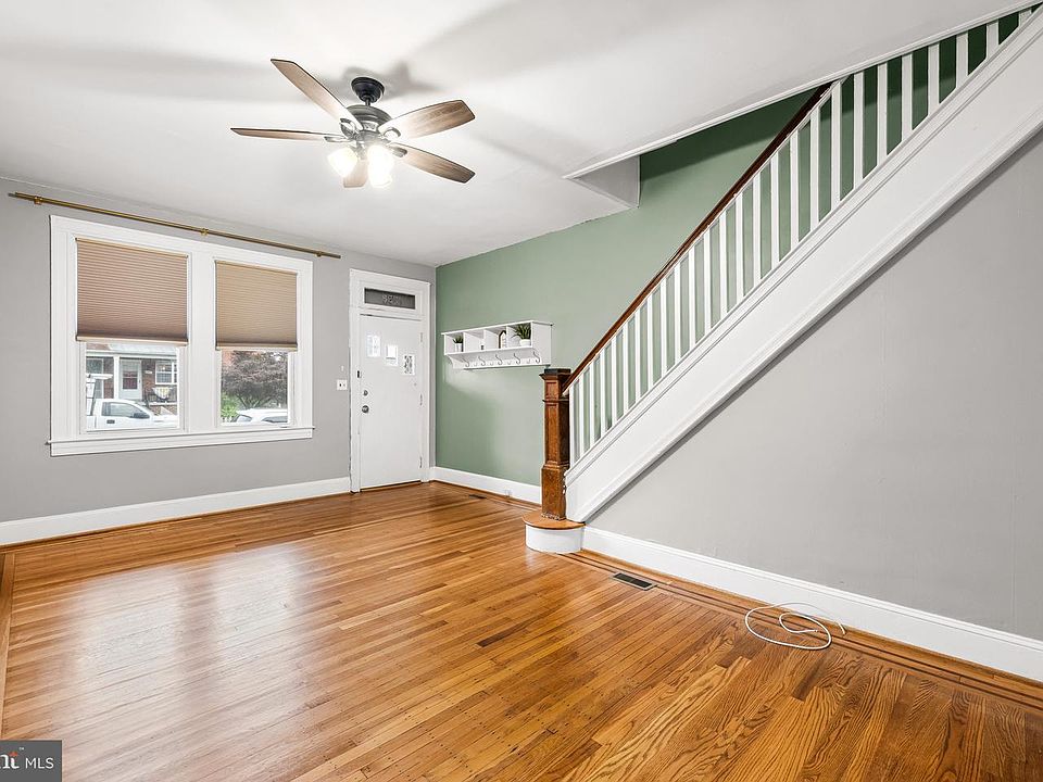 1st image of 1238 W 37th St