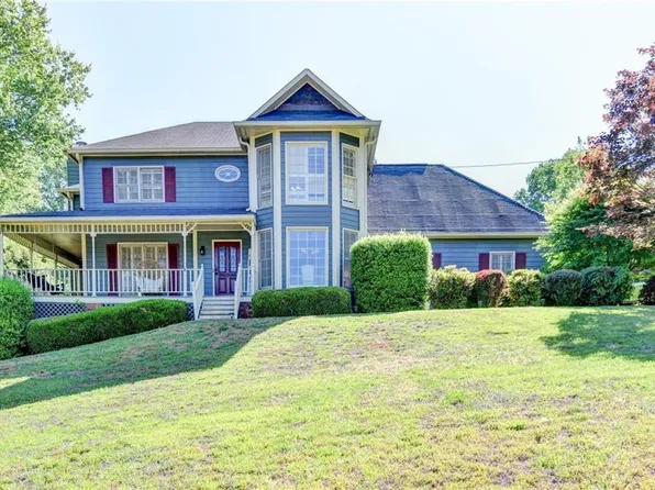 3486 Starwood Trl SW, Lilburn, GA 30047