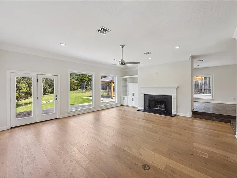 5908 Down Valley Ct — Photo 4