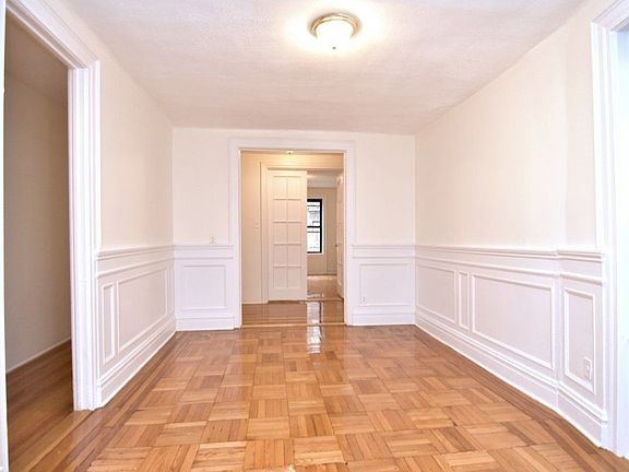 2nd image of 654 W 161st St APT B3