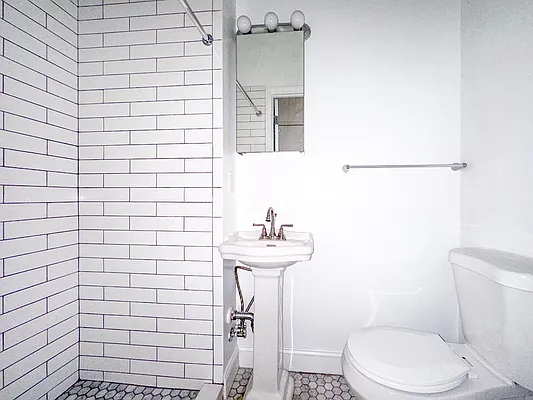 Rented by Oxford Property Group | media 14