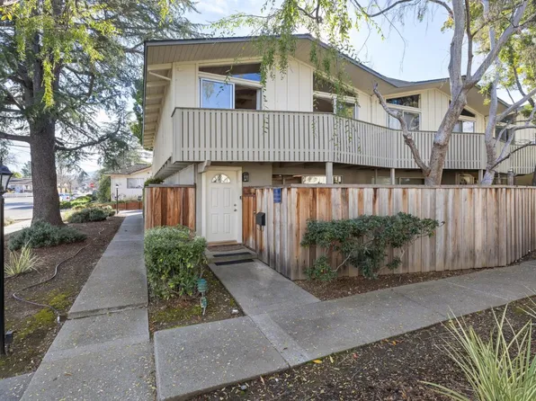 1155 Weyburn Ln APT 20, San Jose, CA 95129