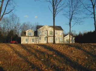 10 Jensen Farm Rd, Oxford, CT 06483