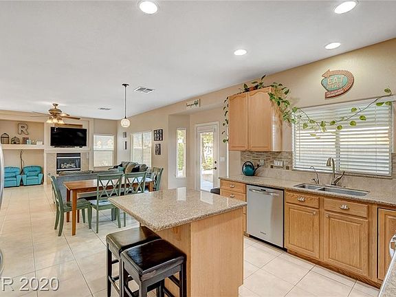 5th image of 6136 Peggotty Ave