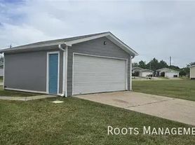 16026 Clarke Springs Dr, Houston, TX