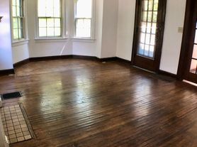 2044 Iuka Ave.