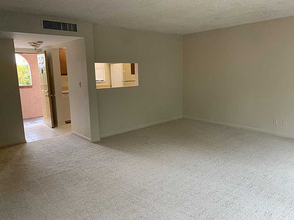 5th image of 2050 N Congress Ave APT 208
