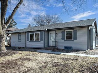 630 Stonehedge Ln #4A, Appleton, WI 54914