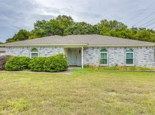 1907 Walter Smith Rd, Azle, TX 76020