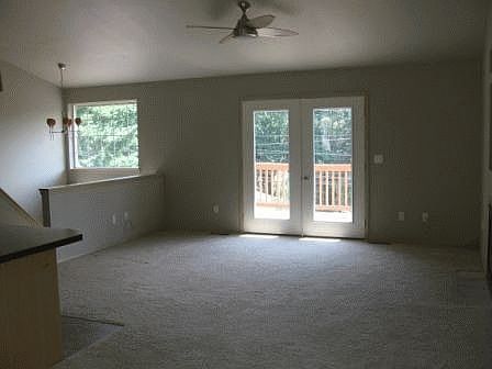 3rd image of 1325 Cottman Ave