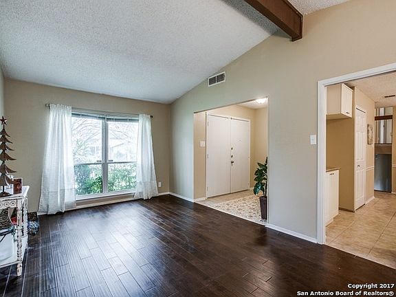 5th image of 14107 Anabella St