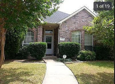 1st image of 3952 Bexhill Dr