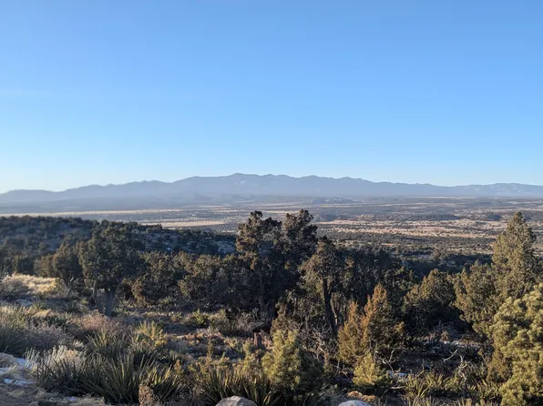 15 Nana Trl, Mountainair, NM 87036
