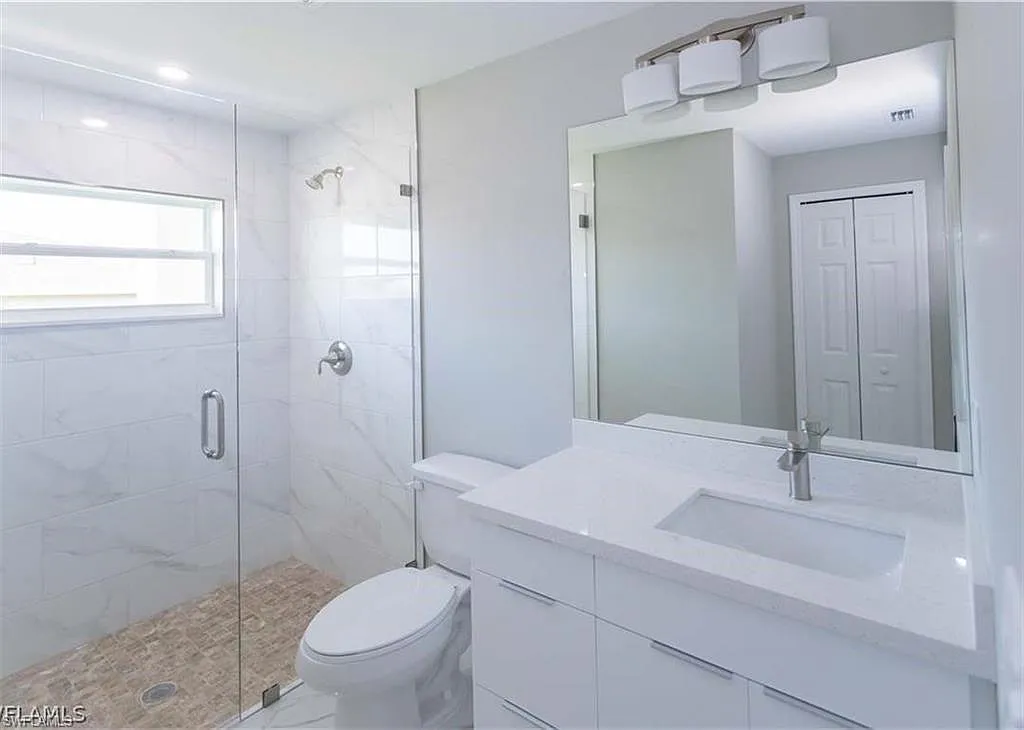 3 bed, 2.0 bath, 1240 sqft, $2,000 — Photo 4