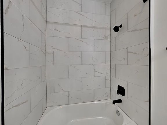 3rd image of 4216 Santa Barbara Blvd S