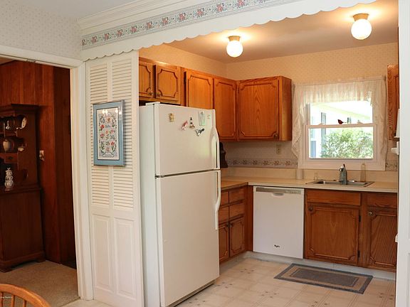 4th image of 23 Jasmine Rd