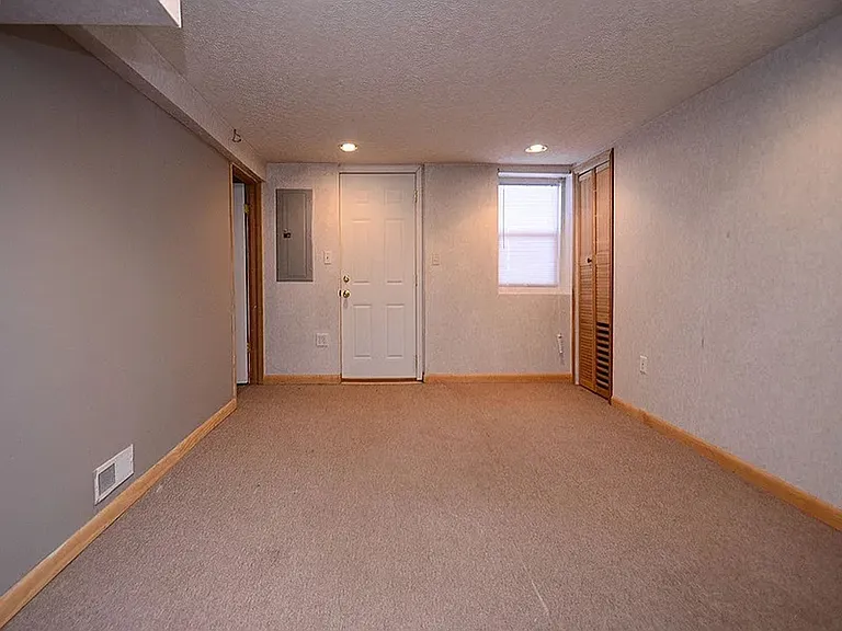 1309 Franklin St — Photo 12