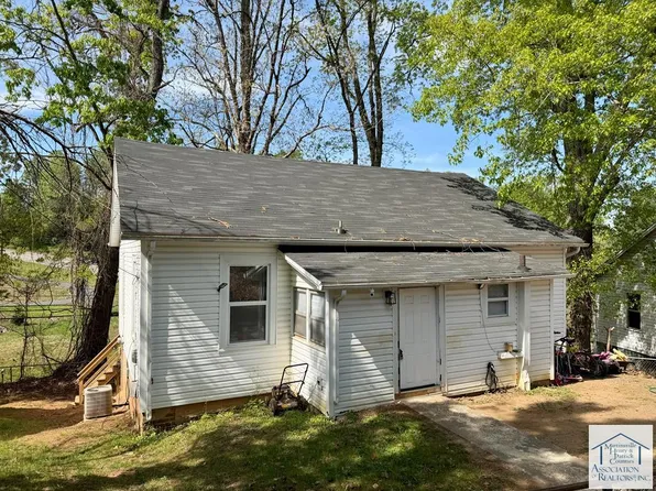 536 Franklin St, Martinsville, VA 24112