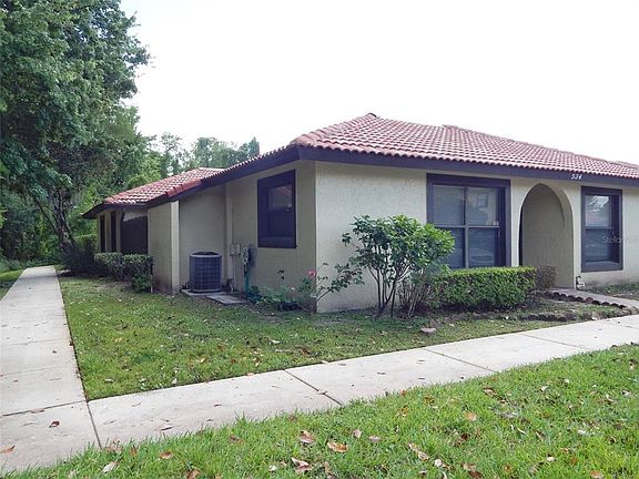2nd image of 534 Hunter Cir