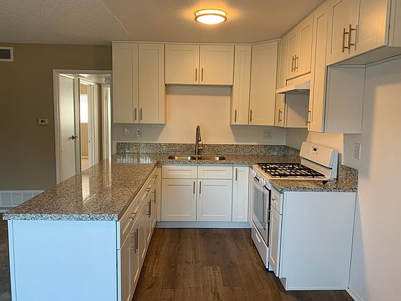 2nd image of 4812 Del Amo Blvd APT 2