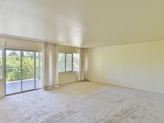 4th image of 5250 N 20th St APT 219