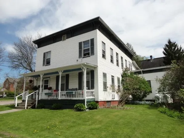 43 Stowe Street, Waterbury, VT 05676