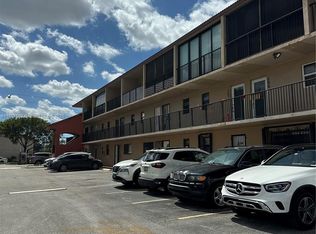 2301 W 60th St #A211, Hialeah, FL 33016