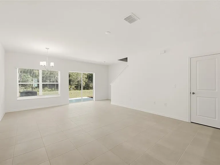 16607 Luminary Loop — Photo 5