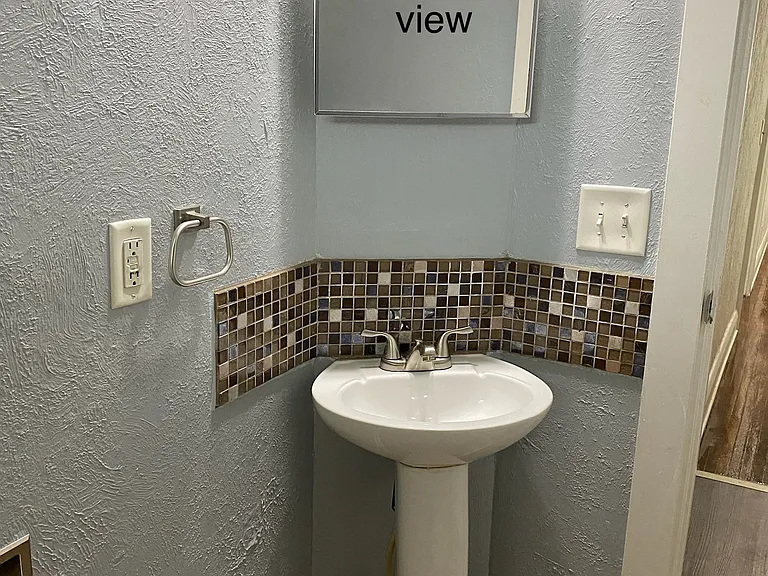 3256 Stickney Ave #2 — Photo 5