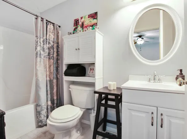 2198 Oakawana Rd, Atlanta, GA 30345