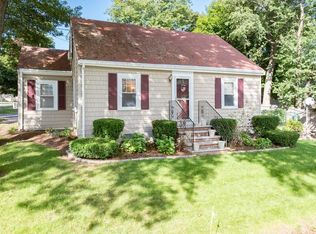 4 Byron St, Randolph, MA 02368