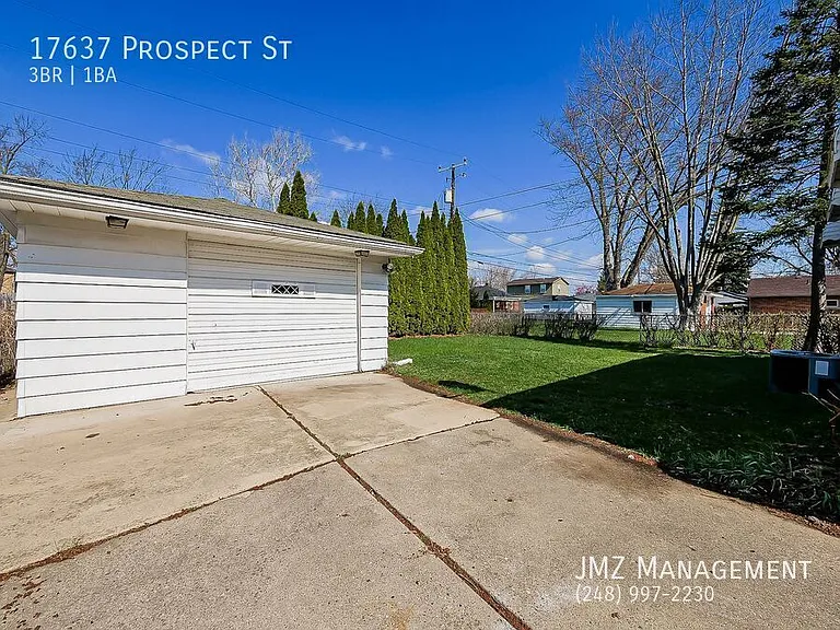 17637 Prospect St — Photo 23