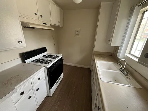 Floor plan 1 Bedroom. 1 Bathroom. 0 Half