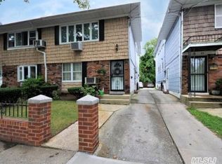 3406 Brookside St, Flushing, NY 11363