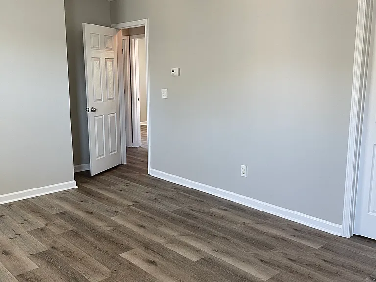 166 Rosemont Ct — Photo 27