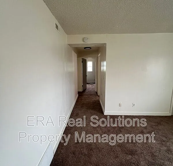 7875 Reading Rd #2 — Photo 10