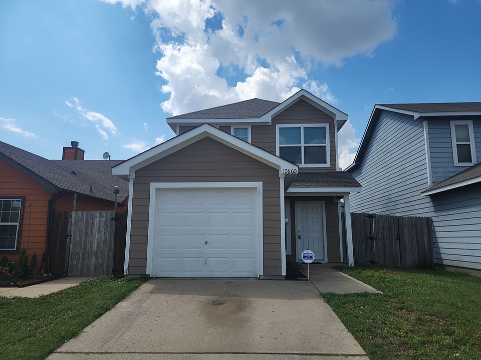 1st image of 10660 Wild Oak Dr